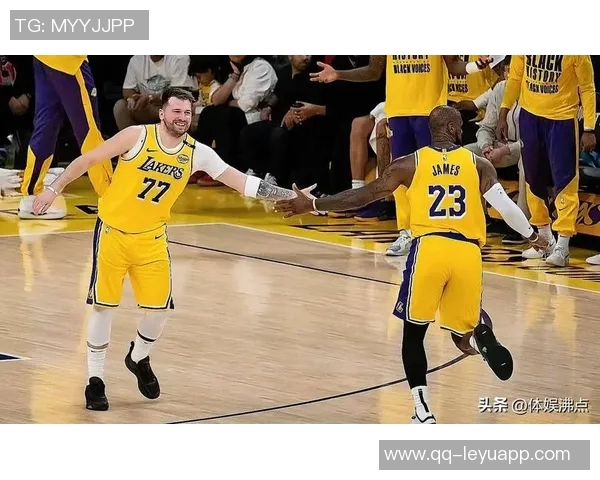 湖人战胜国王快船轻松击败黄蜂骑士大胜爵士展现强劲实力
